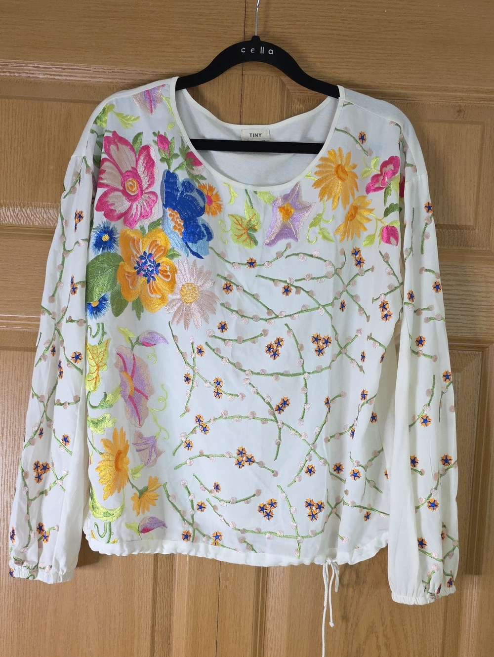 TINY by Anthropologie Embroidered Floral Top Medium